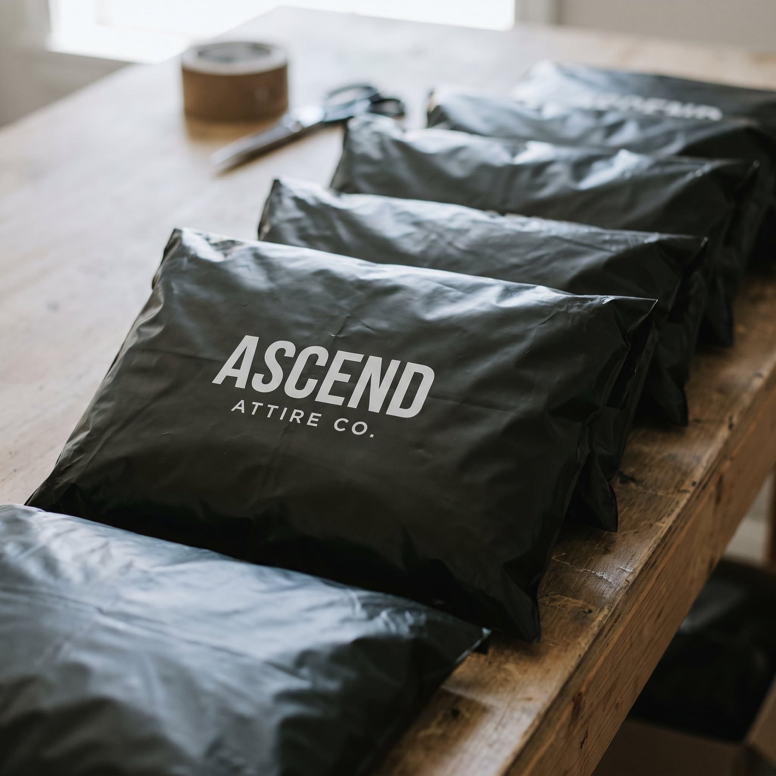 Woven labels